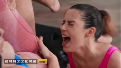 BRAZZERS – Keira Croft And Chanel Camryn’s Yoga Session Turns Into A Wet Squirt Fest With Mick Blue