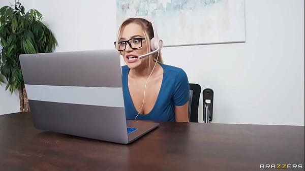 Wet At Work Blake Blossom / Brazzers/ Enter XVPROMO on official site for discount