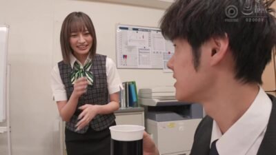 0012173_接吻 美女 キスなどが含まれている