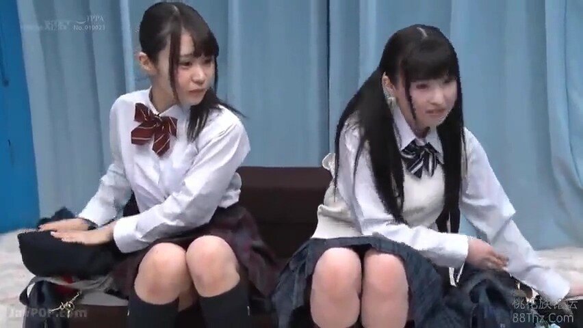 250407モニター調査で割れ目にズコバコj5