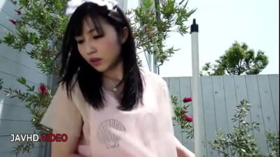 Kinky Asian Maid Tempts With Perky Tits In Seductive Amateur Video