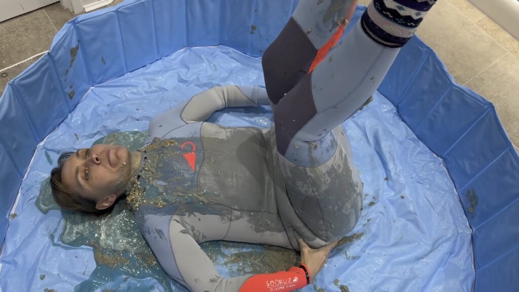 Wetsuit Filling With Messy Substances