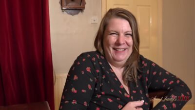 Your Busty Bbw Stepmom Rachel Catches You Watching Porn (pov)