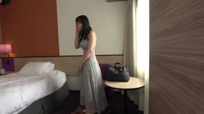 0011667_クビレ イラマチオ 水着などが含まれている