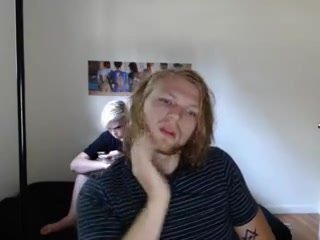 2 couples play around