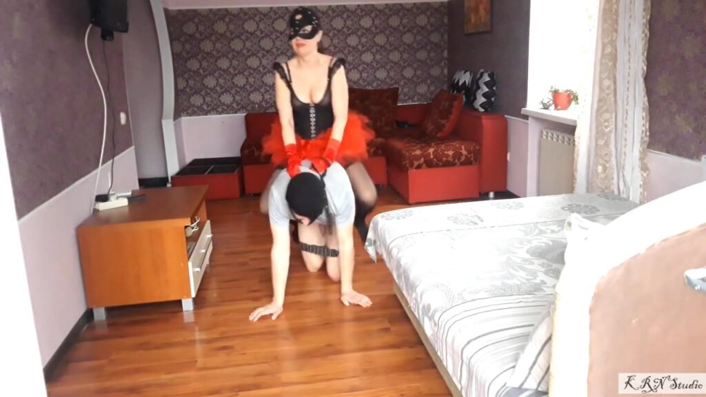 Fm Session #106 Serving To The Mistress