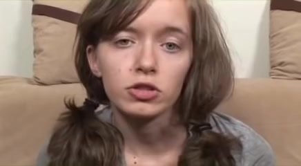 Lena nineteen ans babby sitter