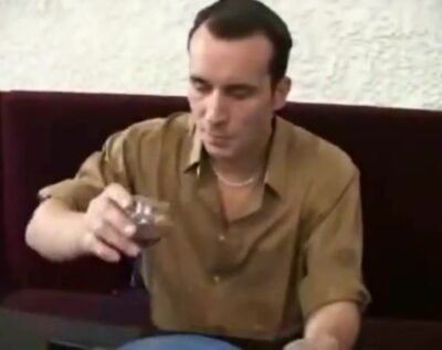 Moroccan Yasmine gets assfucked