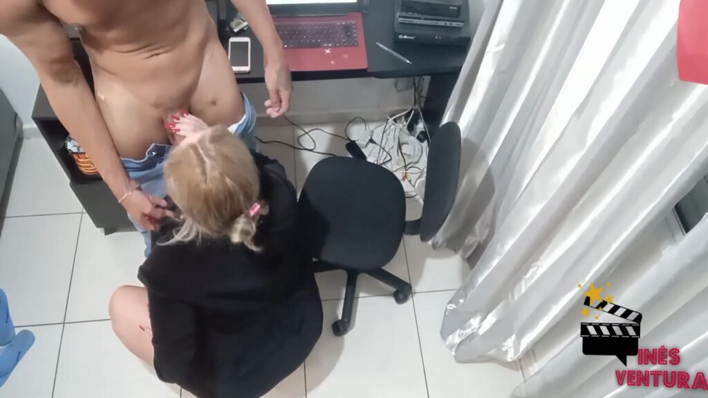 Sexo No Escritorio